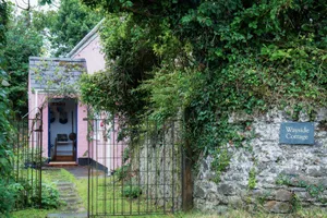 Image of Wayside Cottage - 3 Bedroom - Cosheston