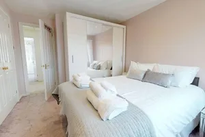 Image of StayZo - Oaklands
