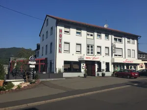 Image of Hosser's Hotel Restaurant