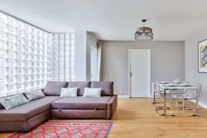 Image of B 832 - Buttes Chaumont - Spacieux appartement