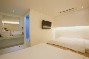 Image of ZUM Motel