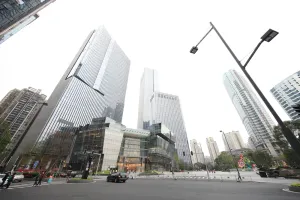 Image of Hip Hop Apartment Hotel (Guangzhou Poly Zhongda Plaza)