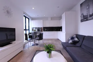 Image of Modern 2 Bedroom Apart in heart London