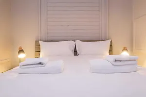 Image of Large Modern Studio Apartment by the Beach