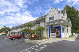 Image of Motel 6 Los Angeles - Baldwin Park