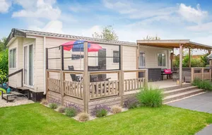 Image of De Strandhoed Renesse, new & luxe chalet with garden en close to centrum & beach!