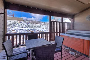 Image of Bear Hollow Ski Retreat by Casago