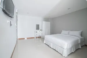 Image of S44ROOM