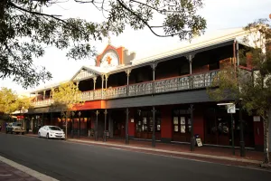 Image of Prince of Wales Hotel, Bunbury