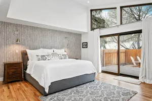 Image of Spacious Custom Built Home in Boises North End
