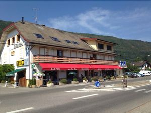 Image of Le Lac Bleu