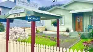 Image of Cottage on Main