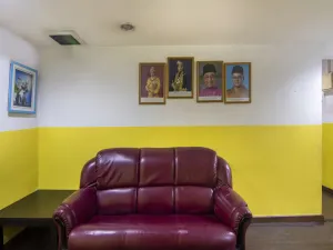 Image of OYO 89891 1st Inn Hotel Subang