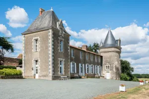 Image of Manoir De Ponsay