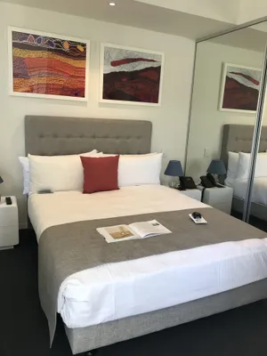 Image of Luxury 2 Bedroom Suite near Adelaide with a car park