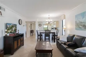 Image of Grandview Condo 2 Bed\/2Bath - Top Floor Unit with Beautiful Views