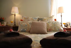 Image of Highclaire House - Bed and Breakfast