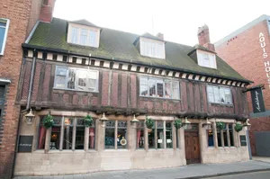 Image of Huckleberrys Bar and Grill
