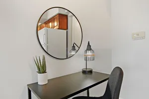 Image of Posh 1BR Apartment in Arlington Heights