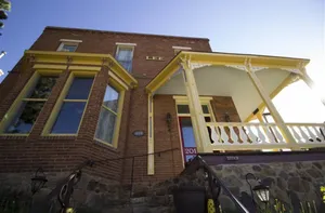 Image of Nicki Lee Mansion
