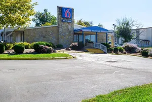 Image of Motel 6 Bloomington