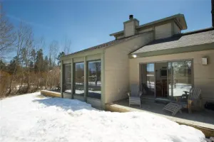 Image of Cove Condominiums