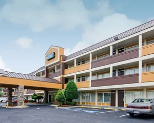 Image of Quality Inn Airport South