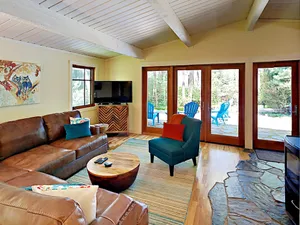 Image of Updated 3br W/ Kayaks Provided 3 Bedroom Home