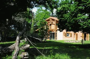 Image of Le Chene Couche
