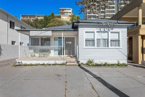 Image of Victoria Parade, 29A