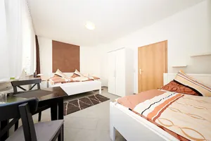 Image of Hotel Alt Cues