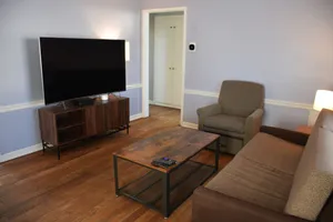 Image of Stunning Downtown Royal Oak Townhouse (909)