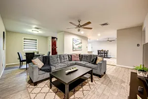 Image of The Dugout in SW Houston, Work-cation, King Bd, Pet Friendly, High Speed Wifi