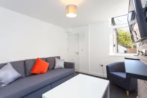 Image of Townhouse @ 76 Clare Street Stoke