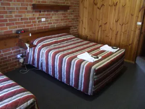 Image of Diamond House Heritage Restaurant and Motor Inn