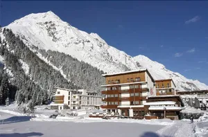 Image of Piz-Hotel
