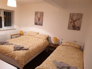 Image of Homebird Property - Conway House