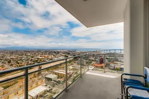 Image of Stunning 2 BR East Village  Lux Bldg
