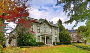 Image of Russell-Cooper House