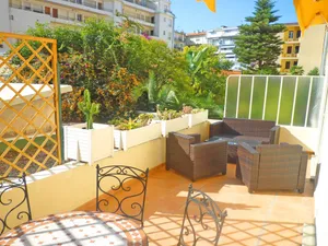 Image of Nestor&Jeeves - PROVENCE TERRASSE - Central - By sea - South terrace