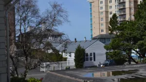Image of 421 Beach Dr