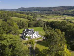 Image of Woodbank