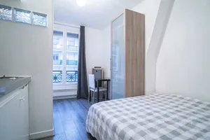 Image of Studio Élégant Paris - Père Lachaise