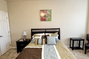 Image of 305 Holleman Dr. East  304