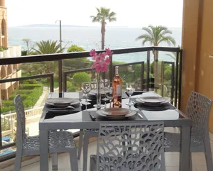 Image of Cannes design vue mer