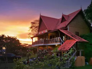 Image of Flower Garden Cabin(FGC)