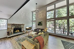 Image of 930 Tahoe City - 3 Br Home