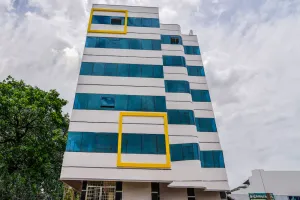Image of Raajas Grand by OYO Rooms