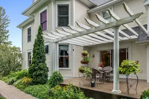 Image of Covington Manor