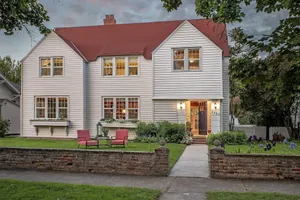 Image of Baker City Blue Door Inn